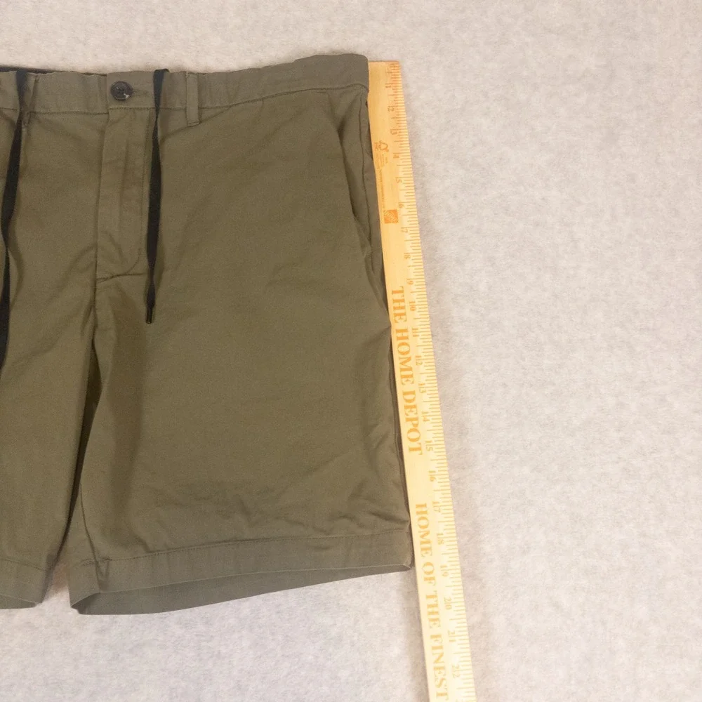 Goodfellow &‎ Co Linden Tech Shorts Mens 40 Olive Green 9 Inch Inseam Drawstring